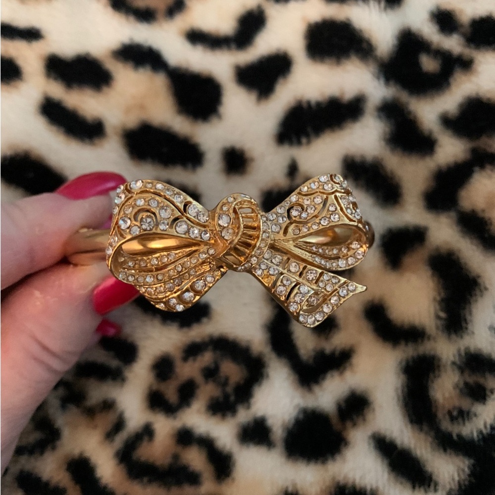 🎀J.Crew crystal bow cuff Bracelet🎀